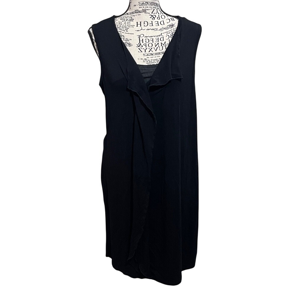 Vera Wang ruffle super‎ soft dress size medium